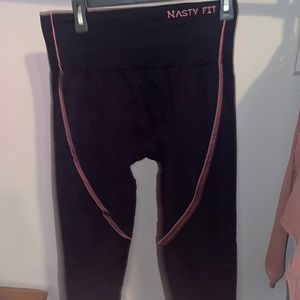Nasty fit leggings!!!!